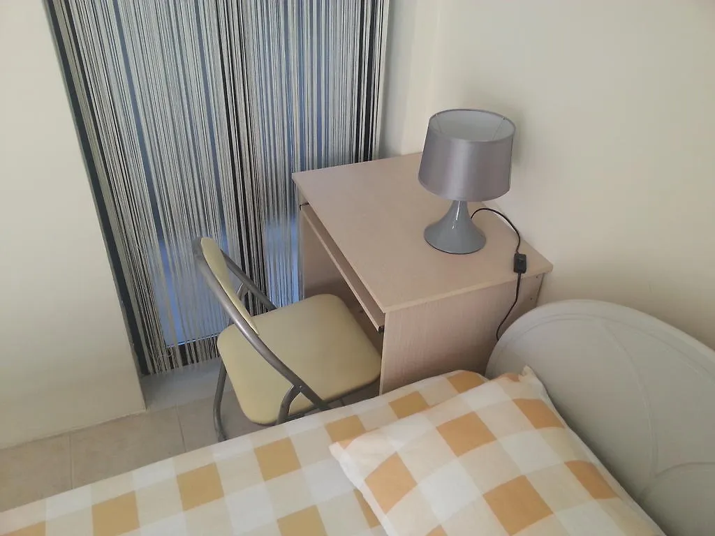 Akwador Guest House Marsaskala Malta