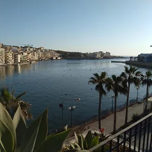  Casa de hóspedes Seafront Akwador